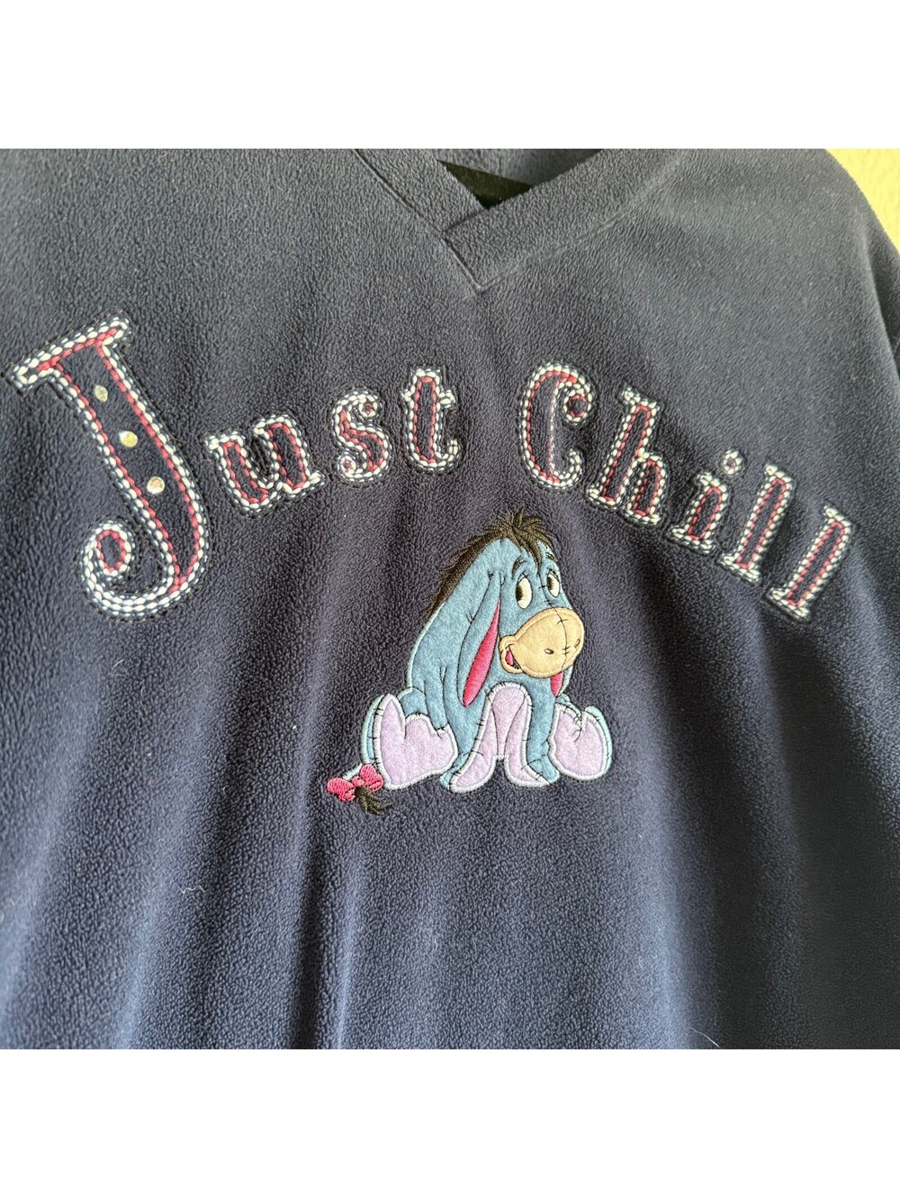 Vintage Y2K Disney Eeyore Just Chill Fleece Pullover Navy Blue V Neck M